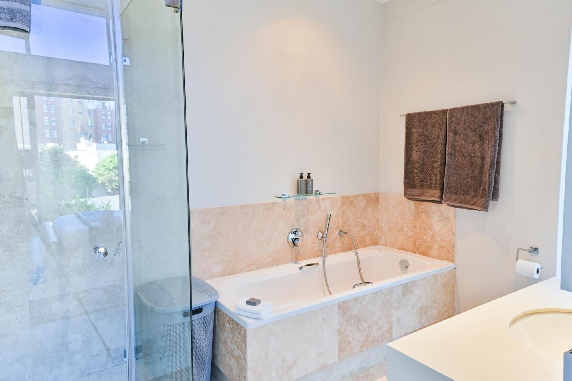 Gnd Properties Luxury Holiday Home 포트엘리자베스 외부 사진