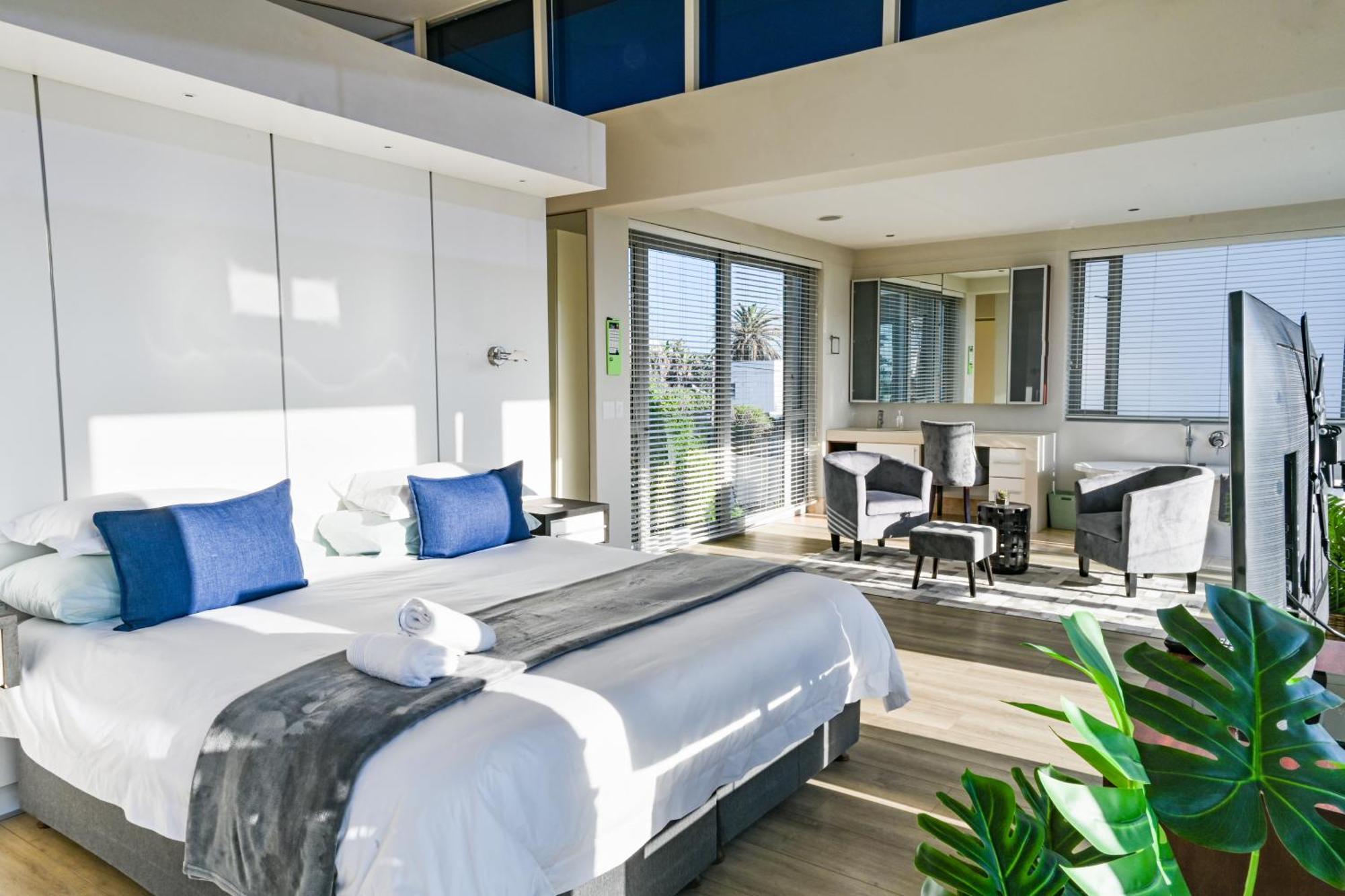 Gnd Properties Luxury Holiday Home 포트엘리자베스 외부 사진